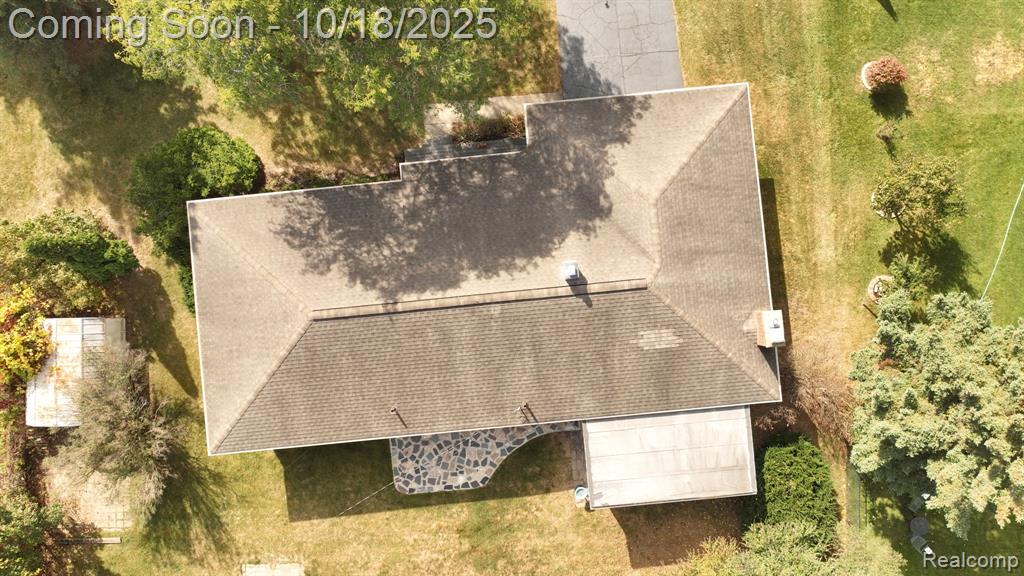 4148 Conne Mara Lane, Waterford, MI 48329 — Photo 33