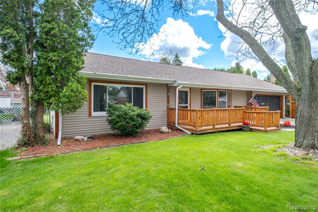 1316 Coolidge Avenue, Saginaw, MI 48638 — Photo 3