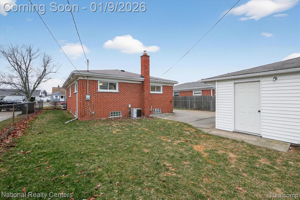 17609 Quarry Street, Riverview, MI 48193 — Photo 33