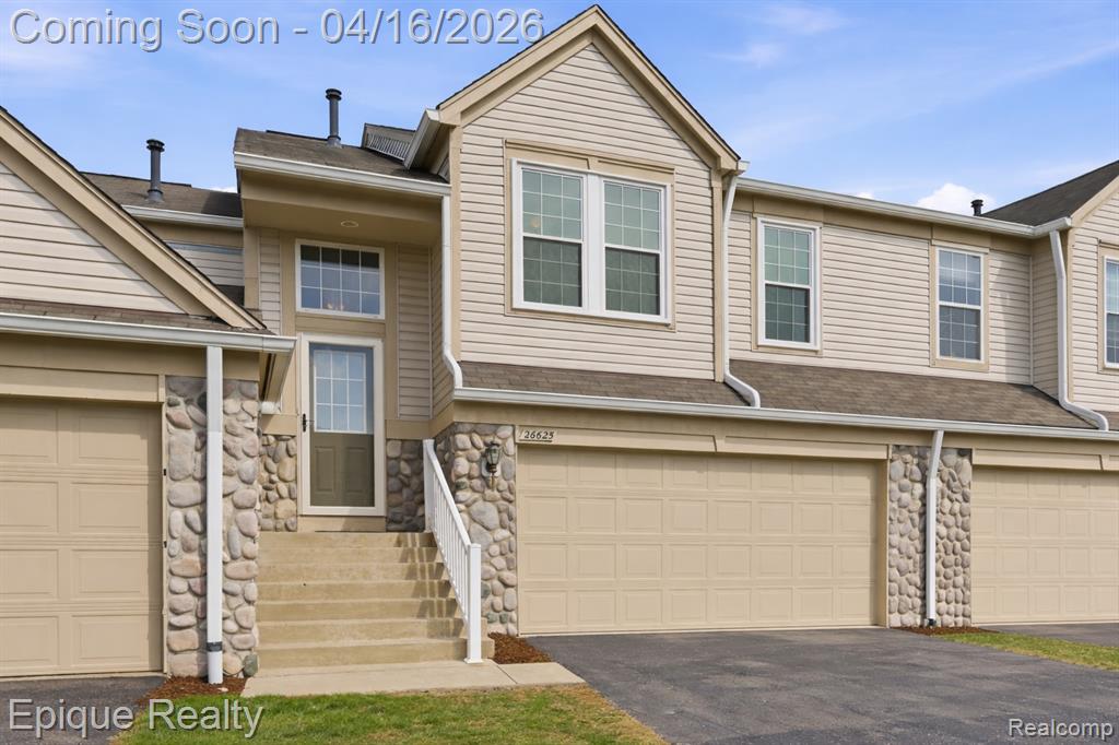 26625 Kirkway Circle, Woodhaven, MI 48183 — Photo 2