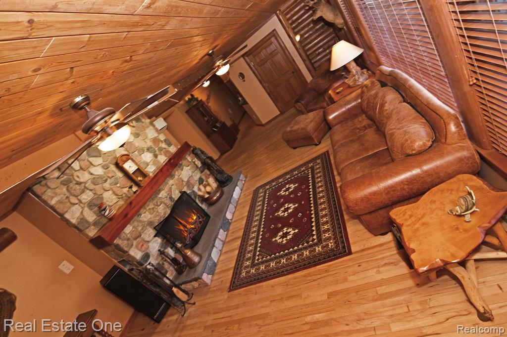 4909 ALGONQUIN Boulevard, Clarkston, MI 48348 — Photo 19
