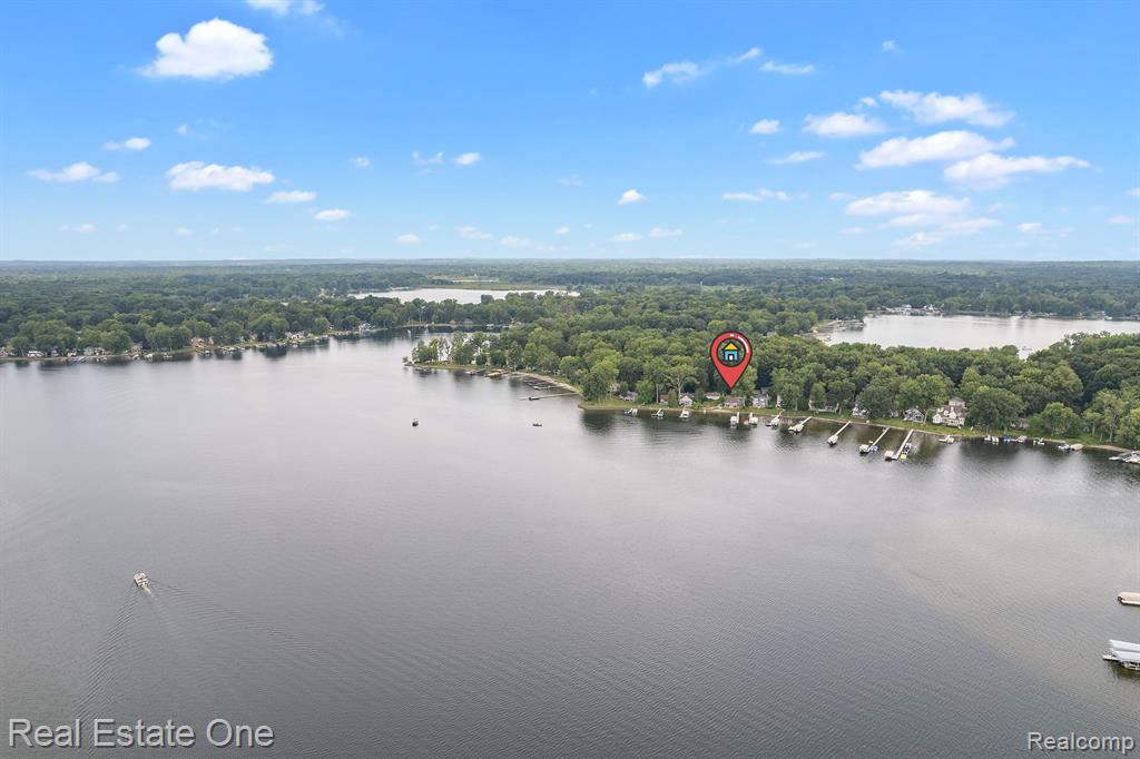5130 EDGELAKE Drive, Pinckney, MI 48169 — Photo 19