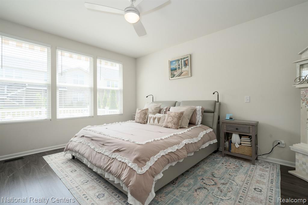 1233 Lark, Lake Orion, MI — Photo 17