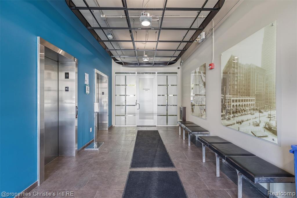 66 WINDER Street - Photo 4