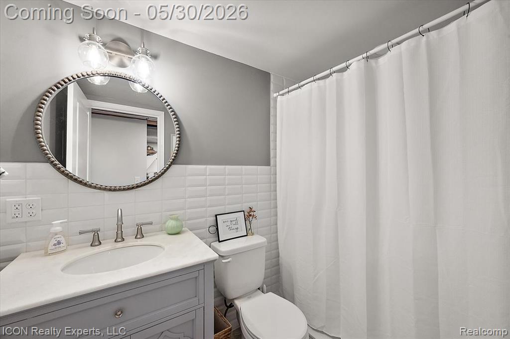 487 N Washington Avenue, Clawson, MI — Photo 24