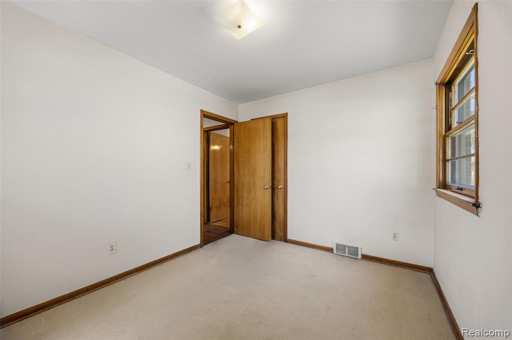 5041 Payne Avenue, Dearborn, MI 48126 — Photo 22
