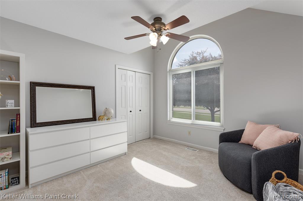 7537 Waterfall Drive, Grand Blanc, MI 48439 — Photo 12