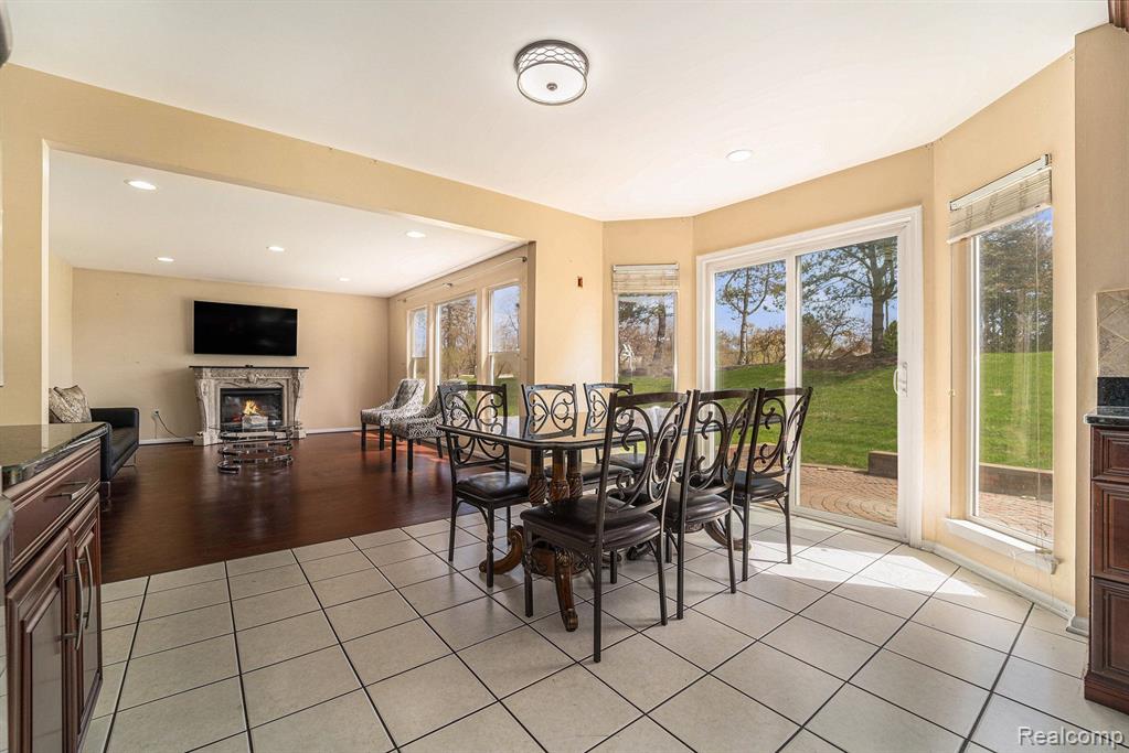 7549 ACORN HILL Court, West Bloomfield, MI 48323 — Photo 13