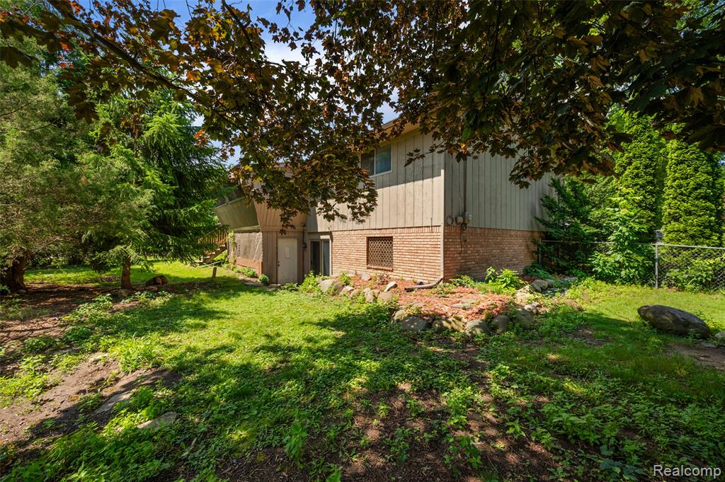 7427 Emerson, Washington, MI — Photo 14