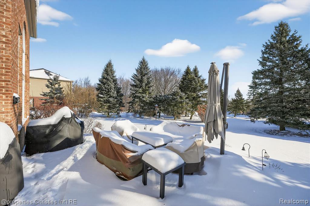 16224 Oak Forest Court W, Northville, MI 48168 — Photo 56