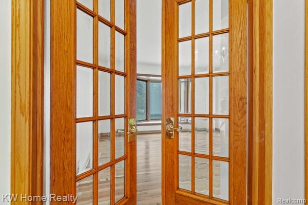 4568 Rolling Ridge Road, West Bloomfield, MI 48323 — Photo 9