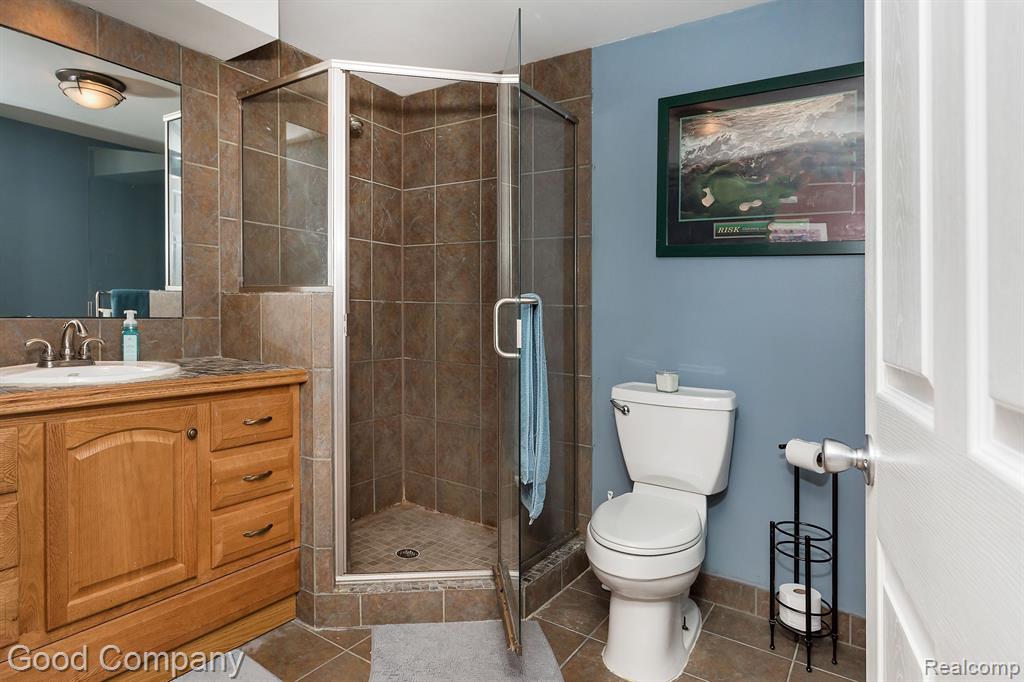 883 VANDERPOOL Drive, Troy, MI 48083 — Photo 42