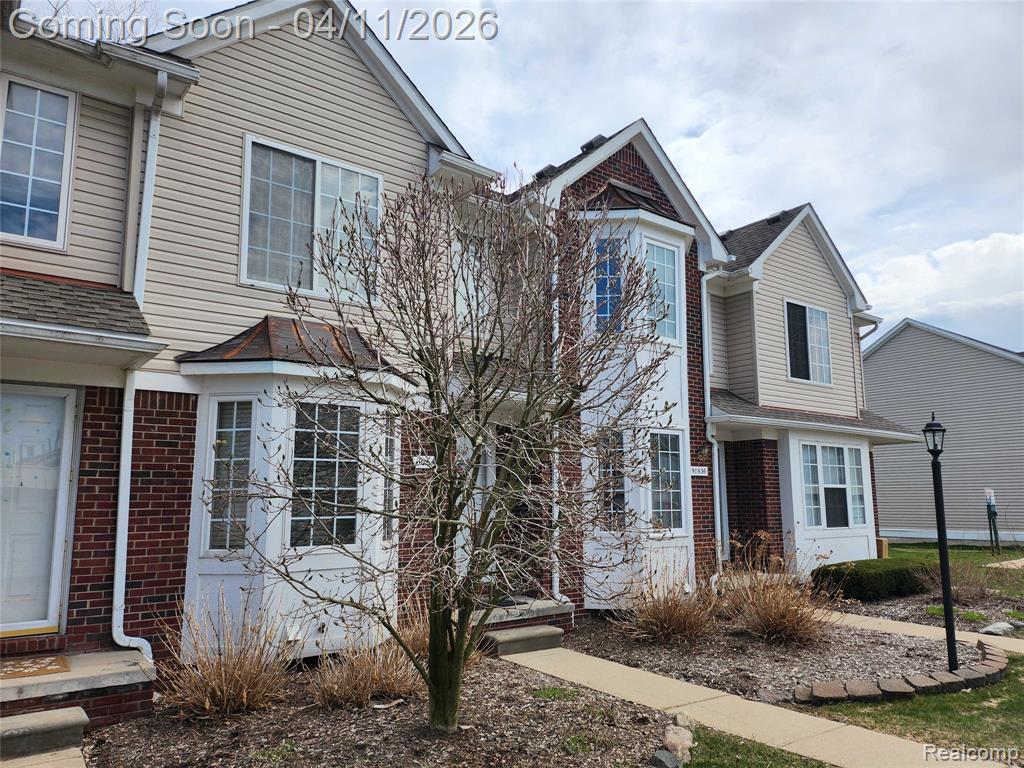 50642 Woodbury Drive, New Baltimore, MI 48047 — Photo 2