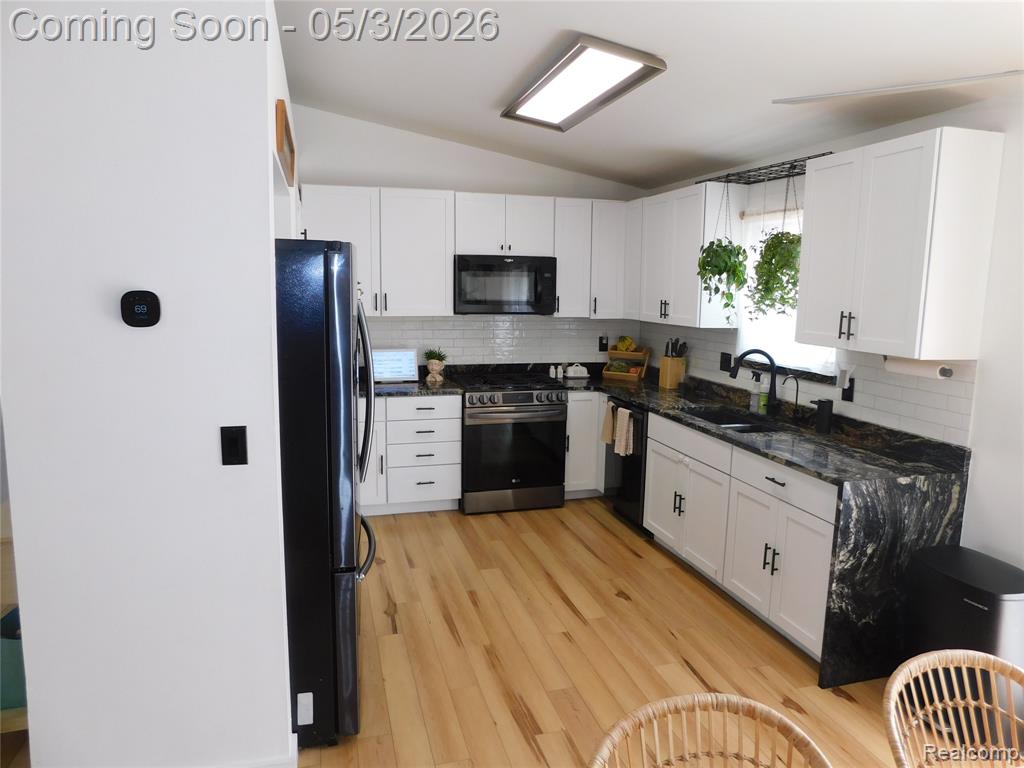 3329 Millcrest Drive, Lake Orion, MI — Photo 28