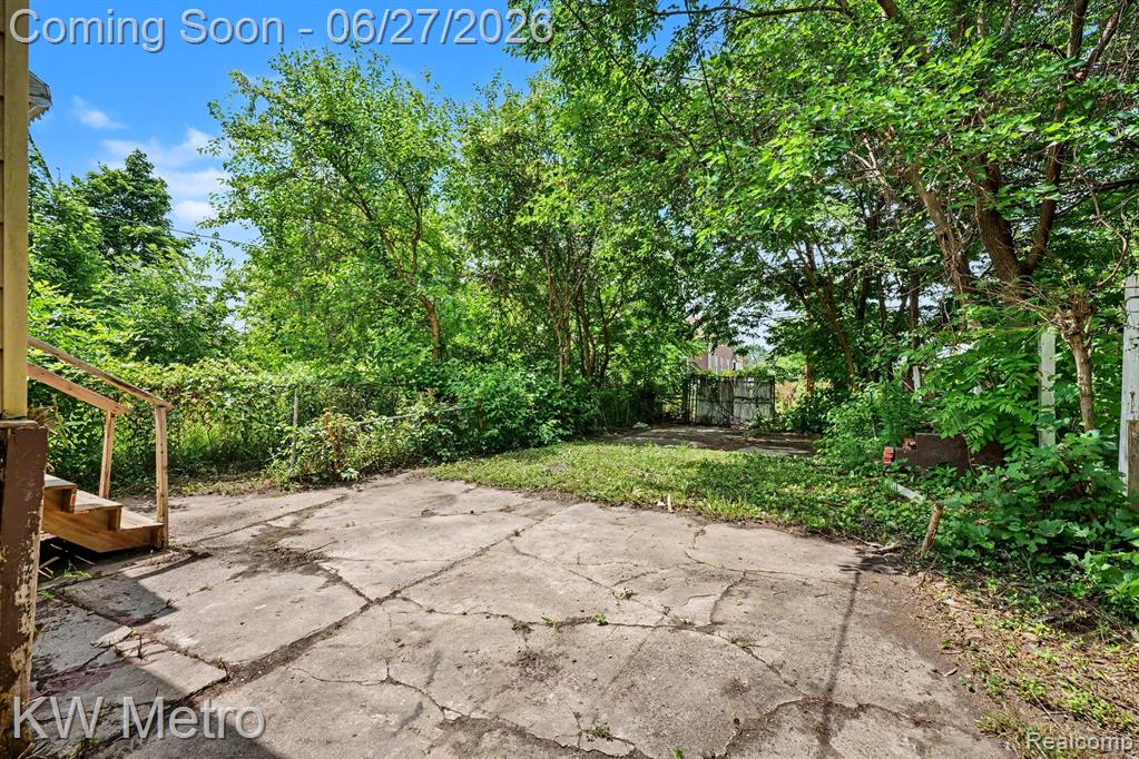 4735 Garland Street, Detroit, MI 48214 — Photo 16