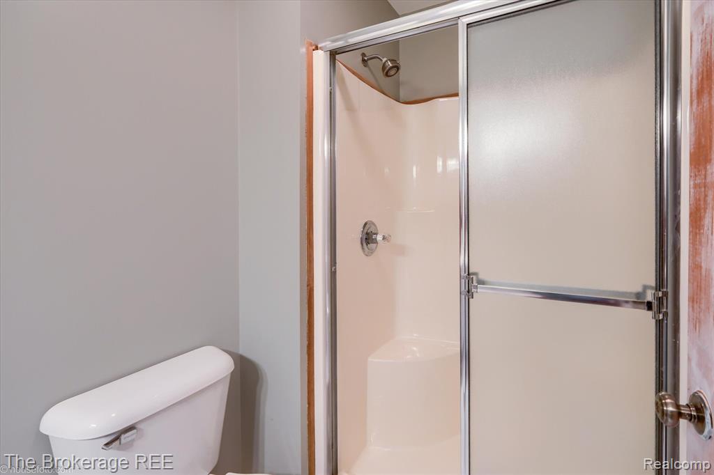 5475 Woodfield Parkway, Grand Blanc, MI 48439 — Photo 67