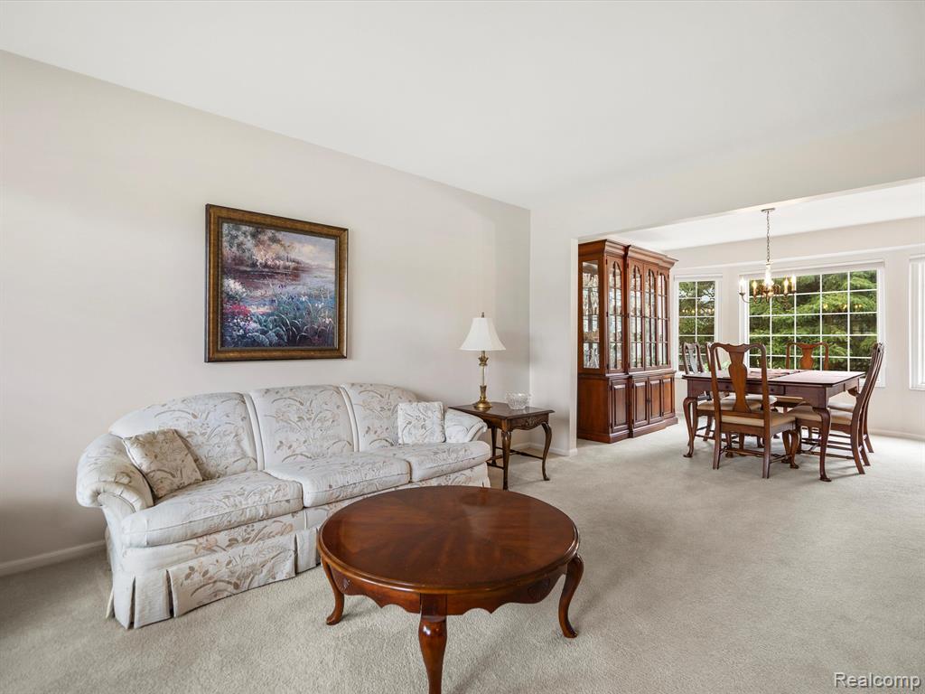 825 DARTFORD PLACE Drive, Rochester Hills, MI 48307 — Photo 6