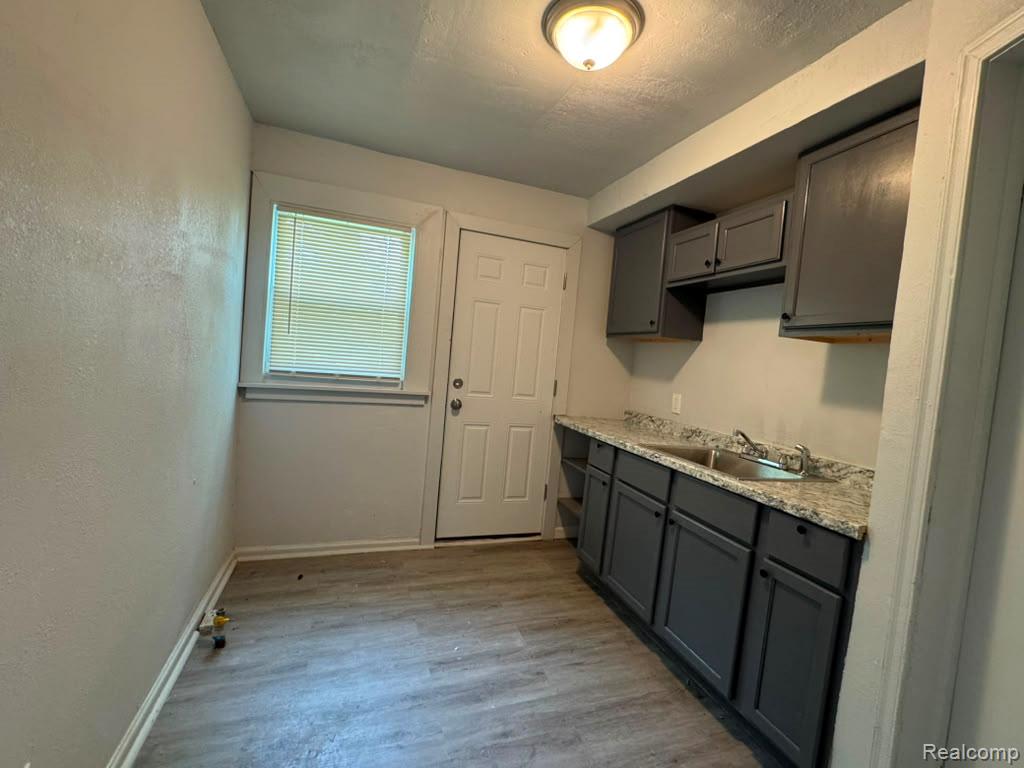 12651 Kelly Road, Detroit, MI 48224 — Photo 11