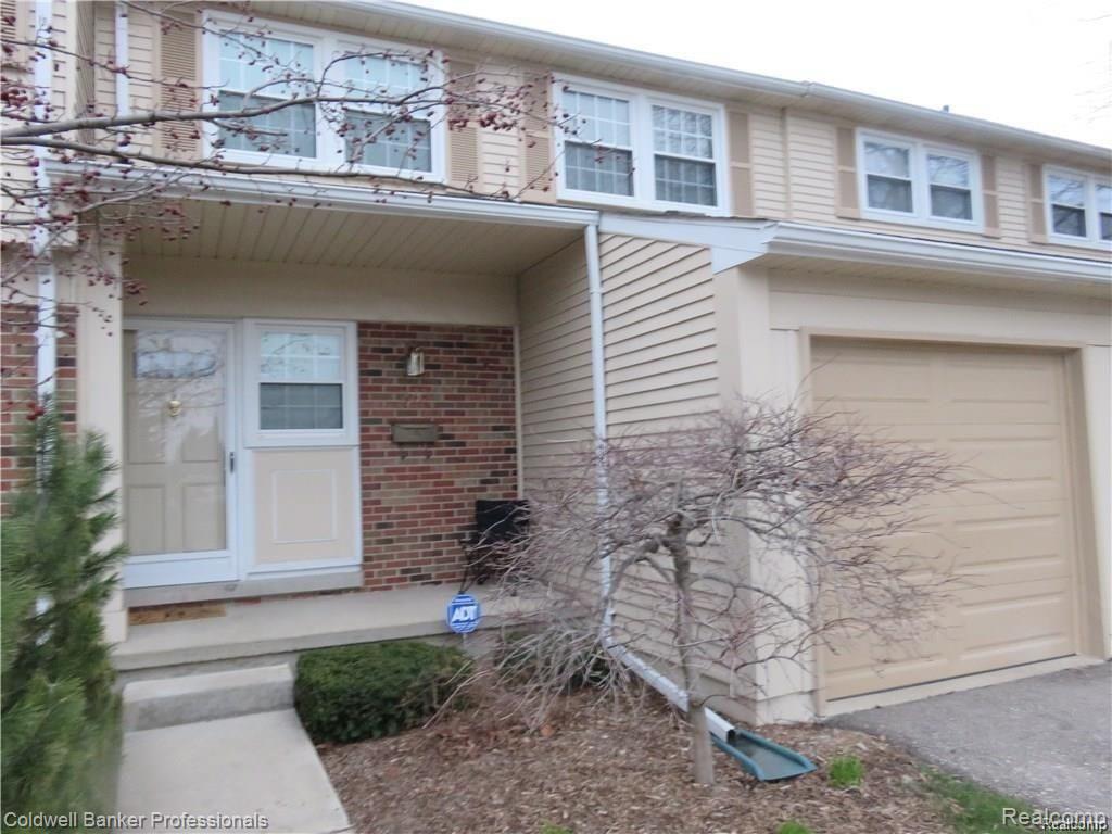 1822 BRENTWOOD Drive, Troy, MI 48098