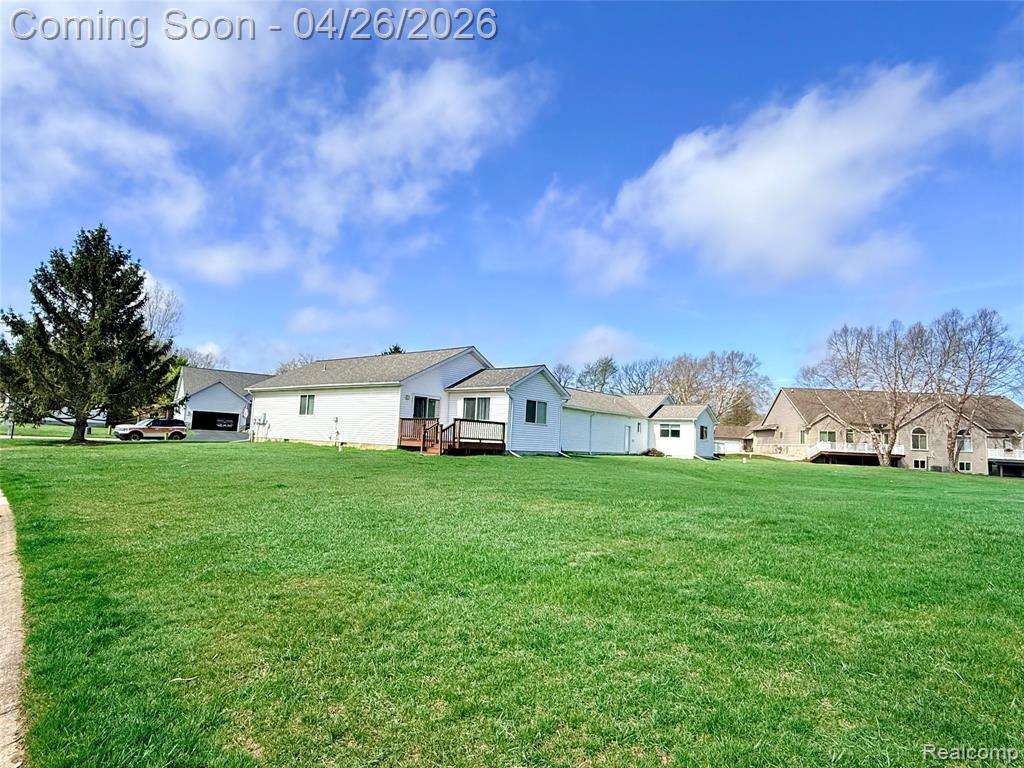 7192 Hawthorne Circle, Goodrich Vlg, MI — Photo 29