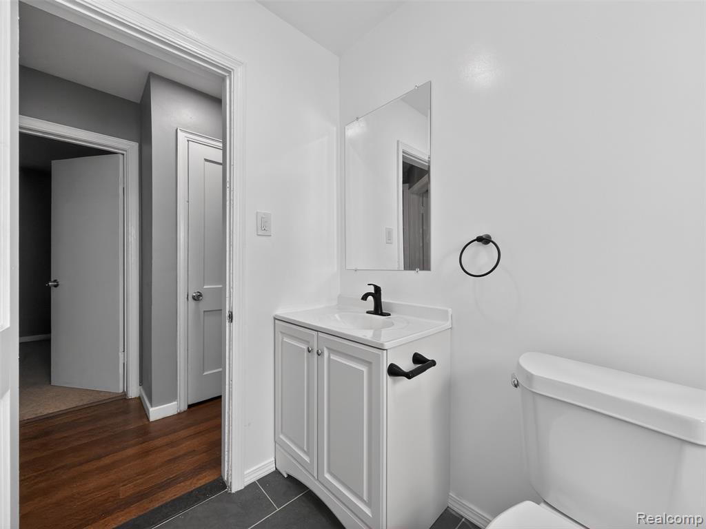 20553 Hamburg Street, Detroit, MI 48205 — Photo 17