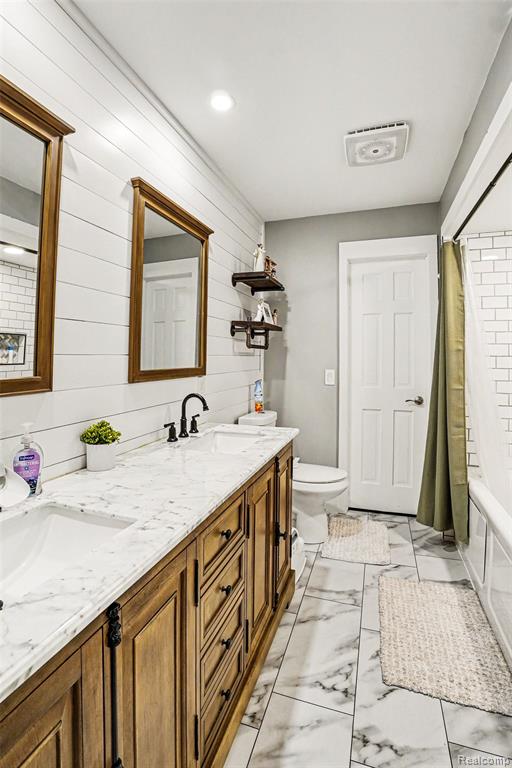 9511 Longmeadow Street, Fenton, MI 48430 — Photo 11