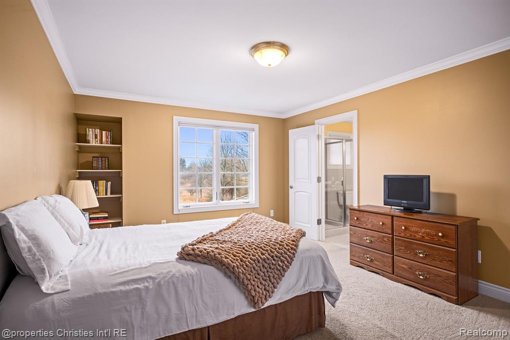 59801 E 8 MILE Road, South Lyon, MI 48178 — Photo 36