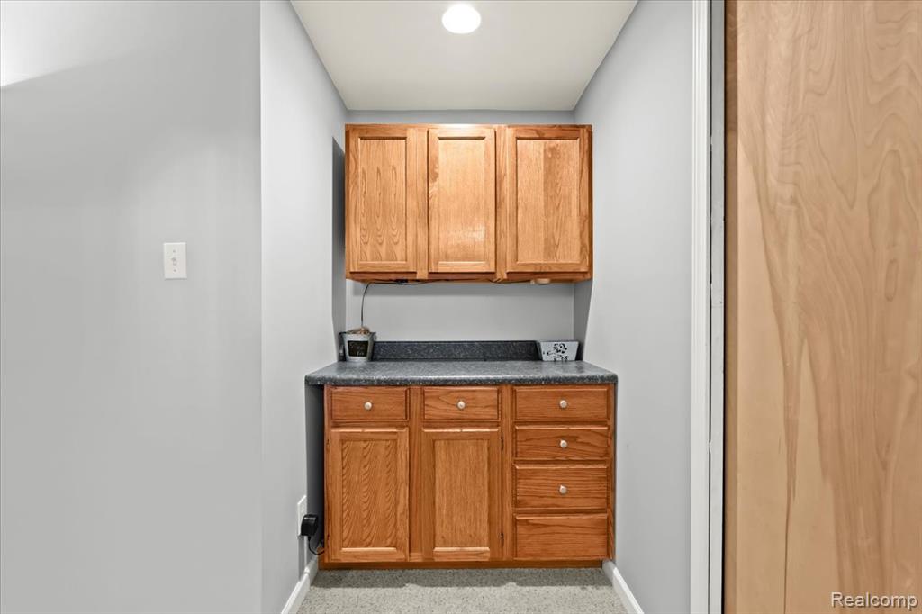 1035 Equestrian Drive, South Lyon, MI 48178 — Photo 33