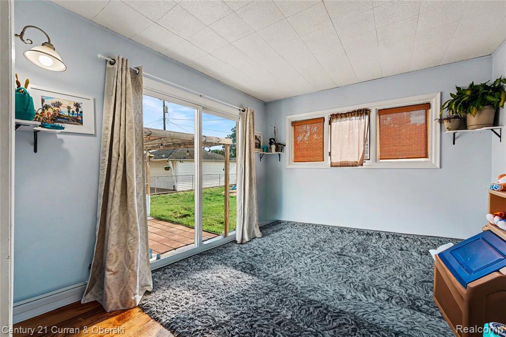 9059 San Jose, Redford, MI 48239 — Photo 9