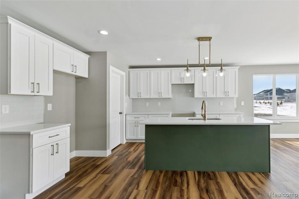 10190 Hunt Drive, Davison, MI 48423 — Photo 17