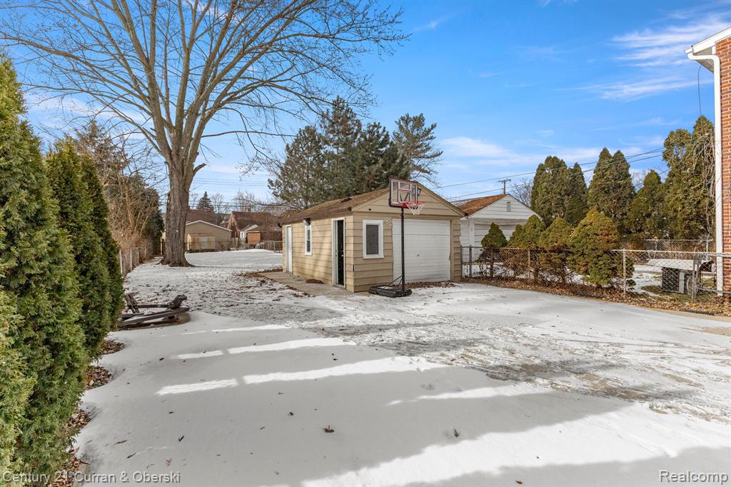 4817 WESTLAND Street, Dearborn, MI 48126 — Photo 27