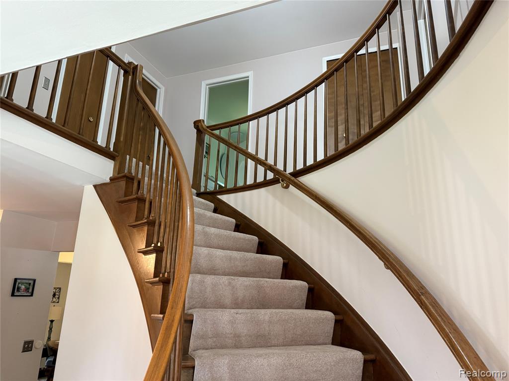 5540 Bostall Woods Drive, Rochester, MI 48306 — Photo 14