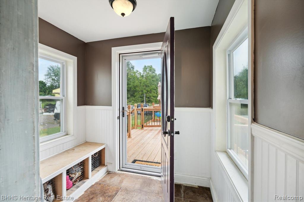 5160 PRESTON Road, Howell, MI 48855 — Photo 2