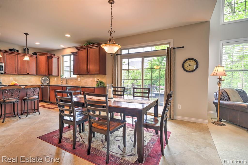 52689 Aspen Drive, South Lyon, MI 48178 — Photo 13
