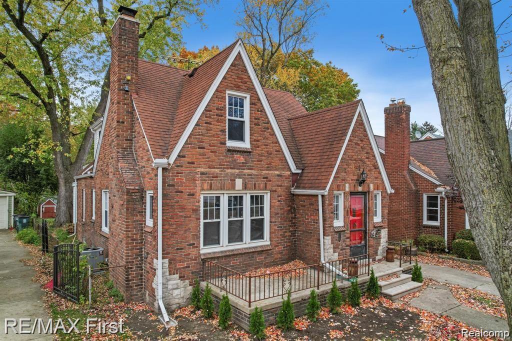 607 E 6TH Street, Royal Oak, MI 48067 — Photo 3