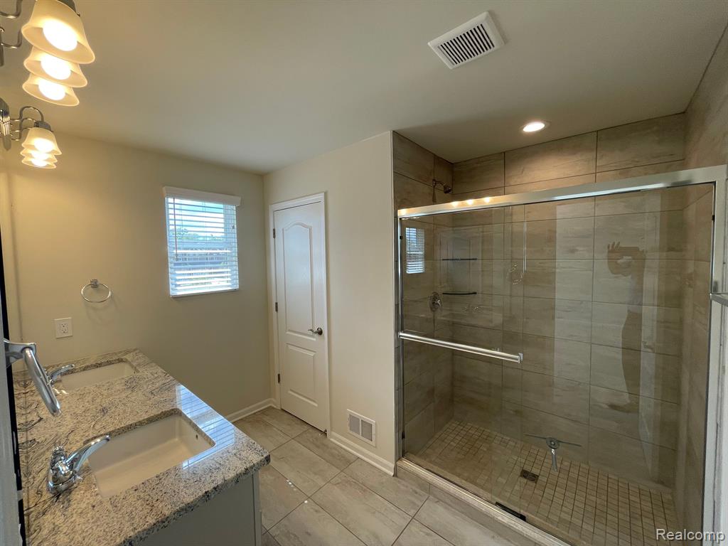 43545 PROSPECT, Novi, MI — Photo 25
