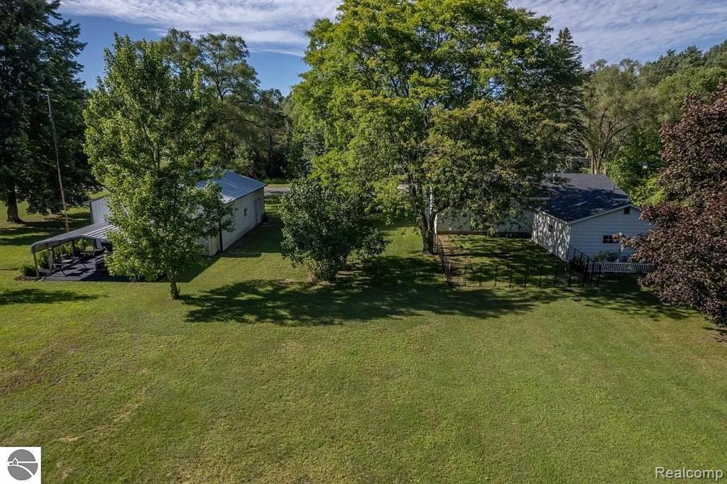 6365 W Airline Road, Weidman, MI 48893 — Photo 11