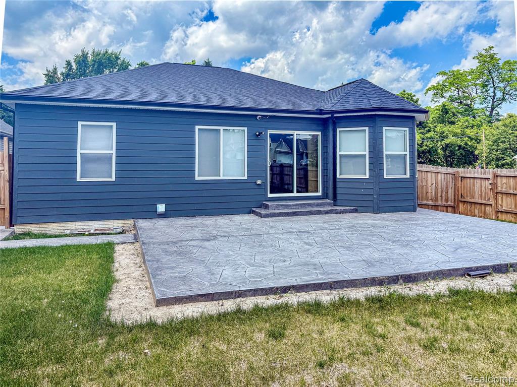 3982 Ontario Drive, Auburn Hills, MI 48326 — Photo 22