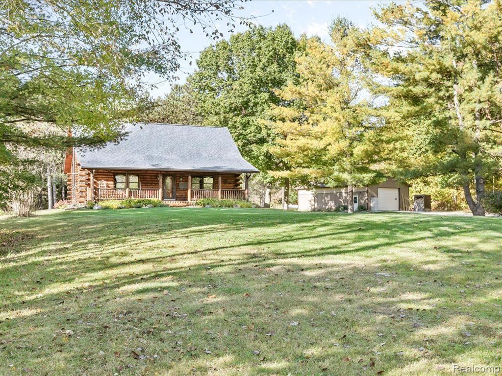 6613 BLACK RIVER Drive, Grant, MI 48032 — Photo 8
