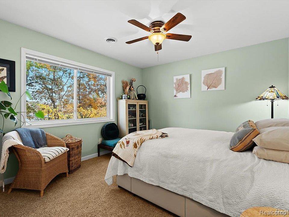 3386 Horrell Court, Fenton, MI 48430 — Photo 22