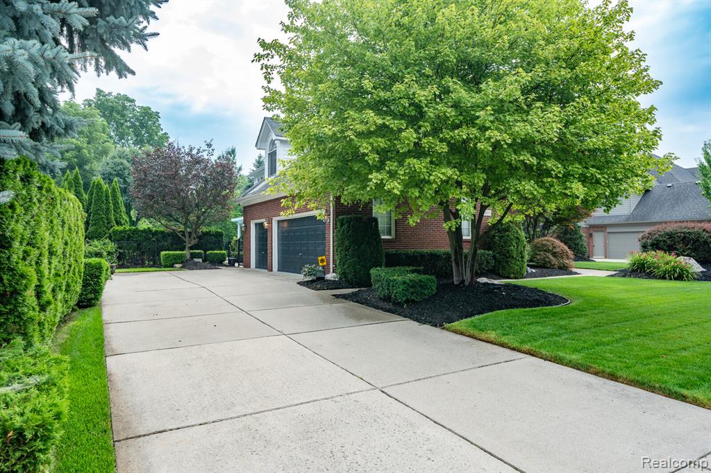 53844 Cherrywood Drive, Shelby Twp, MI 48315 — Photo 48