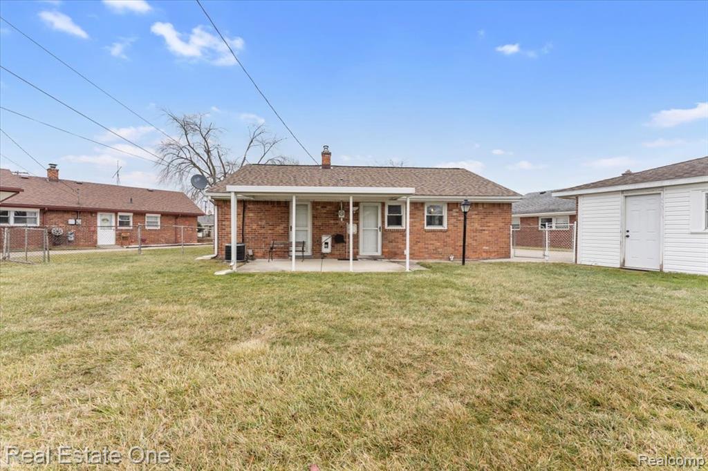 18216 Wendy Court, Riverview, MI 48193 — Photo 22