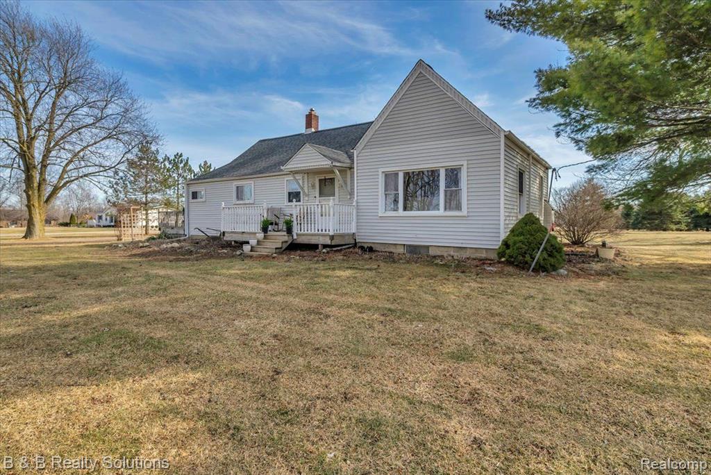 14749 IMLAY CITY Road, Mussey, MI 48014 — Photo 4