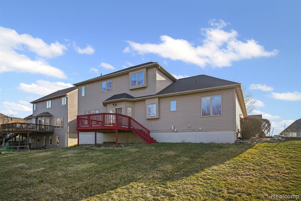 564 CHASSEUR Drive, Grand Blanc, MI 48439 — Photo 55