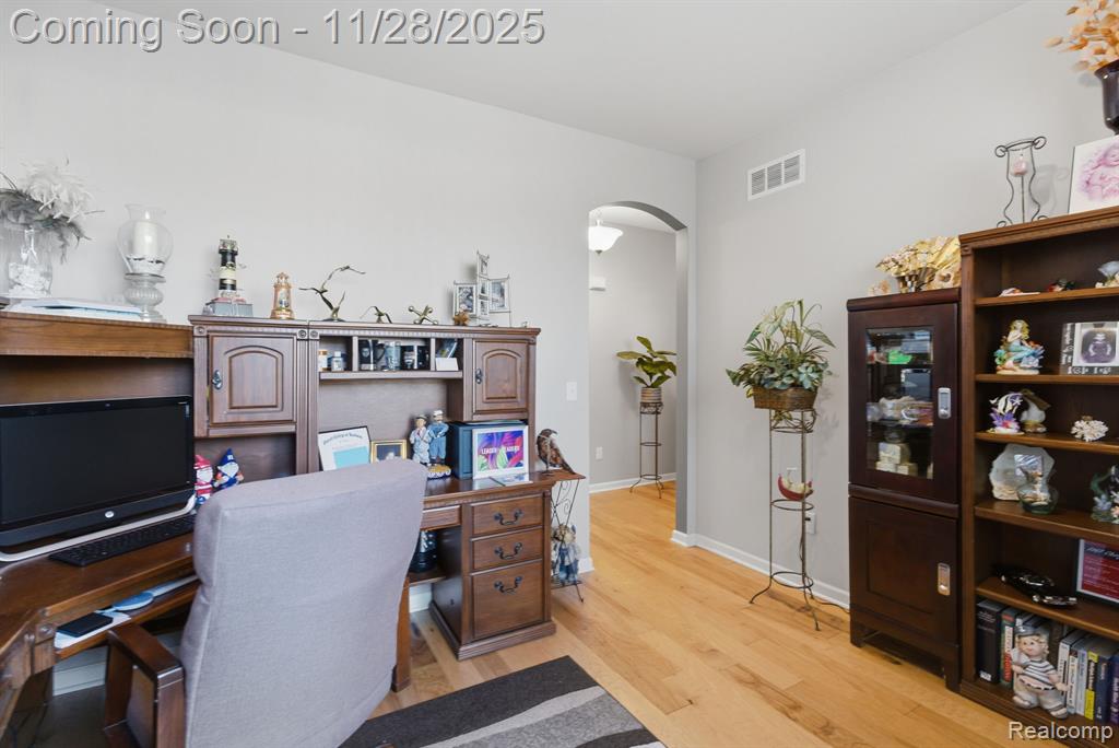 49087 Shannon Court, Macomb, MI 48042 — Photo 9