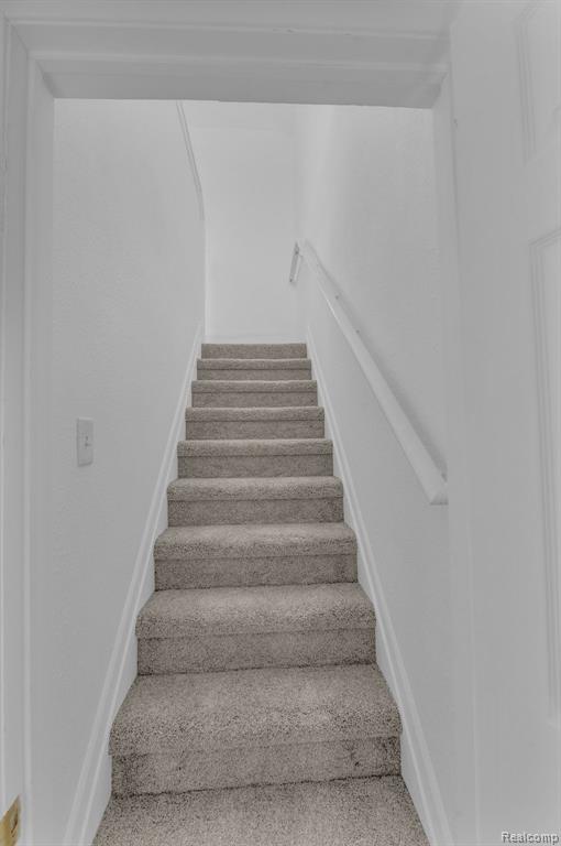 8001 JACKSON Street, Taylor, MI 48180 — Photo 18