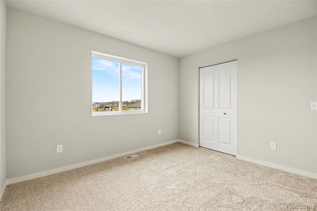 6090 Cousins Drive, Swartz Creek, MI 48473 — Photo 16