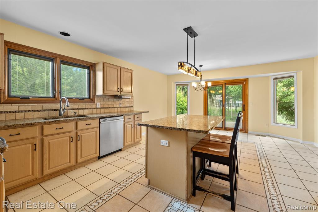 51992 Boland Road, Chesterfield, MI 48047 — Photo 9