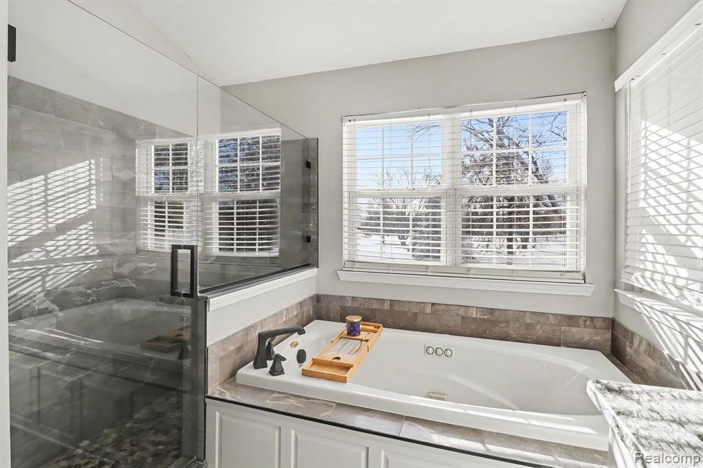 6065 Campfire Circle, Clarkston, MI — Photo 27
