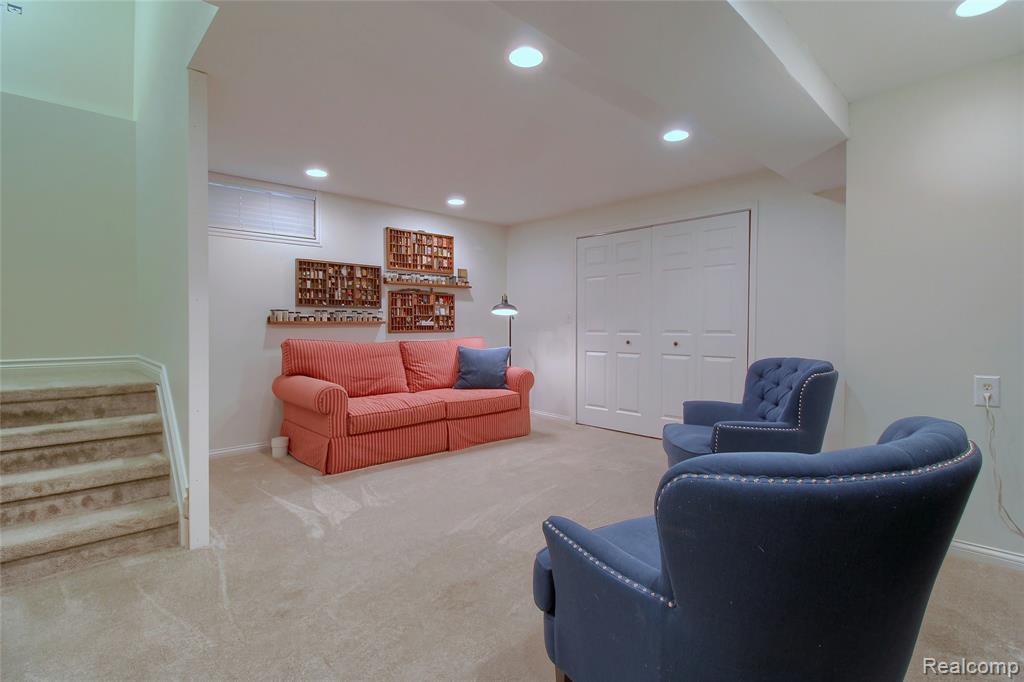 50166 Harding Street, Canton, MI 48188 — Photo 25